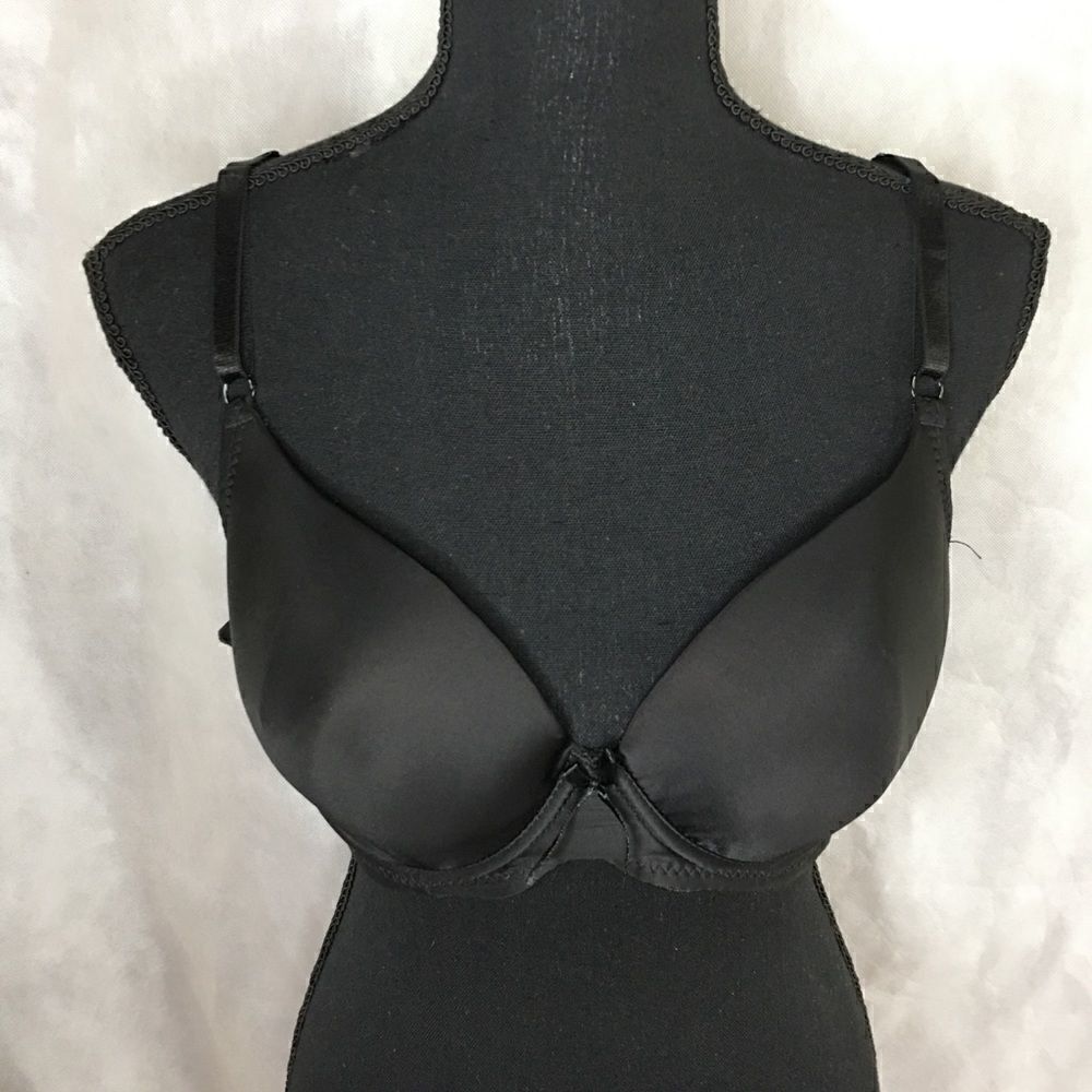 Mamia black size 40 C lightly padded bow in front